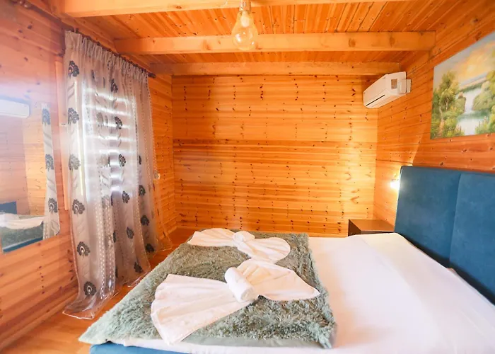 Motel Holiwood *